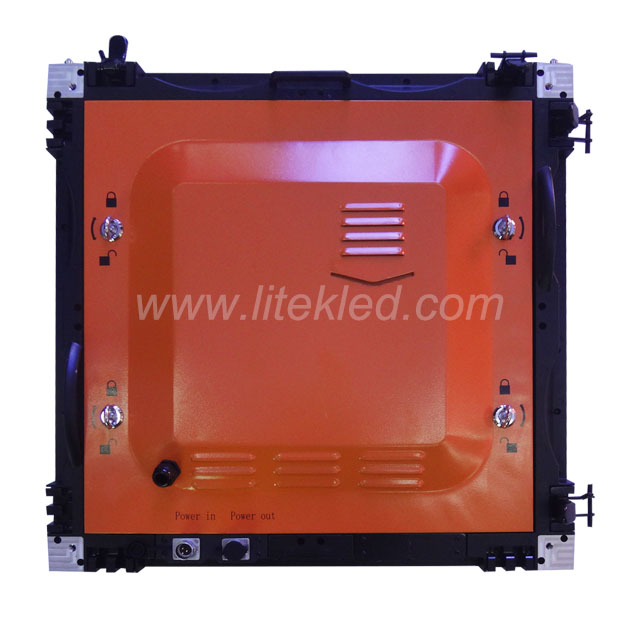 Outdoor 640x640 Die-casting Aluminum LED Display-C